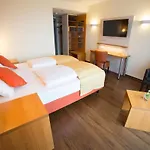 Berghotel Tambach 3*
