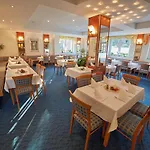 호텔 Berghotel Tambach 3*