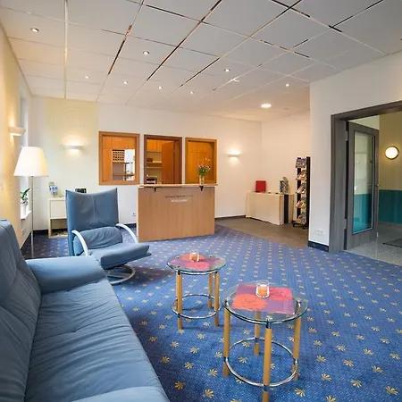 Hotel Berghotel Tambach 3*