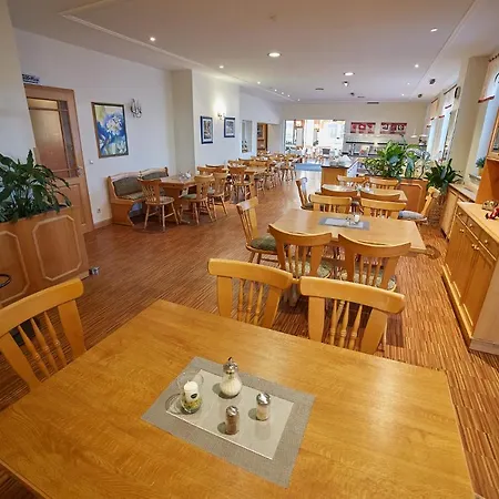 Berghotel Tambach Otel 3*