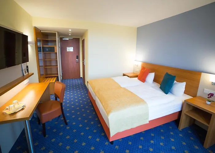 Berghotel Tambach Otel 3*