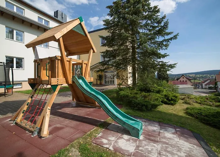 Otel Berghotel Tambach 3*